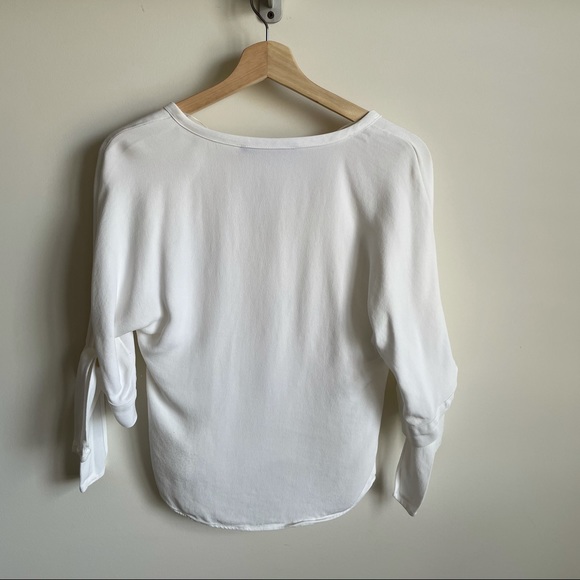 Zara crop white top with ties on sleeves - Picture 3 of 4